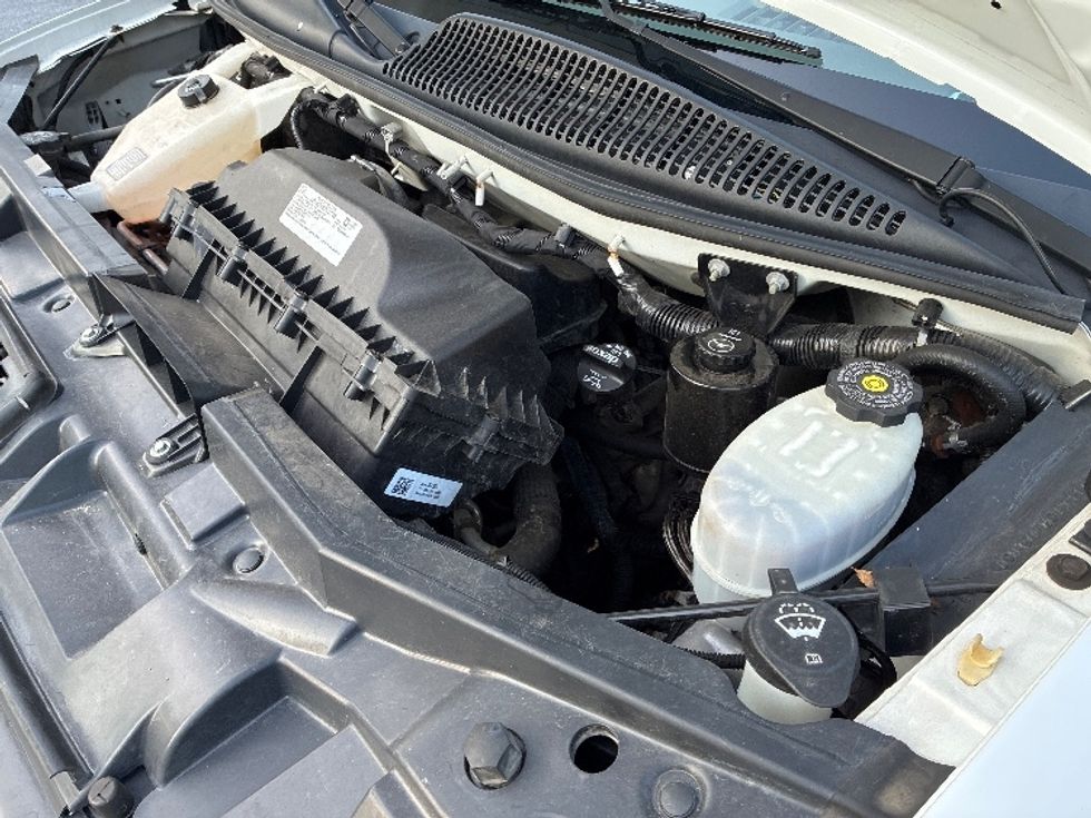 Light Duty Box Truck-Light and Medium Duty Trucks-GMC-2021-Savana G33903-Pensacola-FL-96,440\n\t\tmiles-$ 31,250 - Image 24