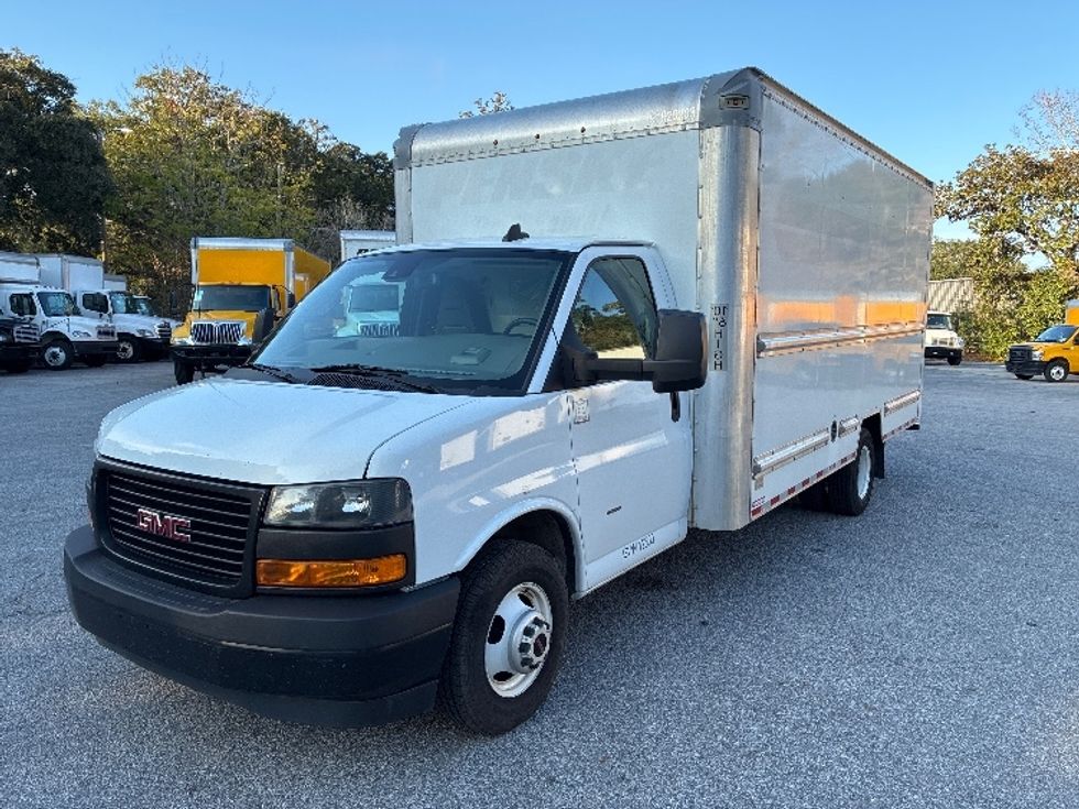 Light Duty Box Truck-Light and Medium Duty Trucks-GMC-2021-Savana G33903-Pensacola-FL-96,440\n\t\tmiles-$ 31,250 - Image 3