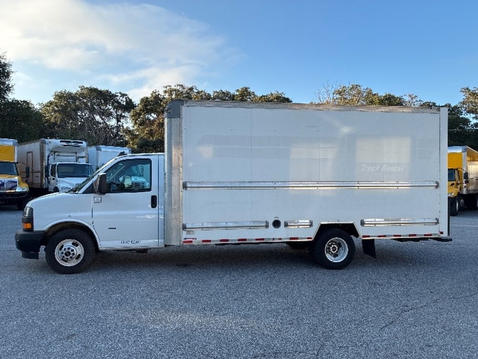 Light Duty Box Truck-Light and Medium Duty Trucks-GMC-2021-Savana G33903-Pensacola-FL-96,440\n\t\tmiles-$ 31,250 - Image 4