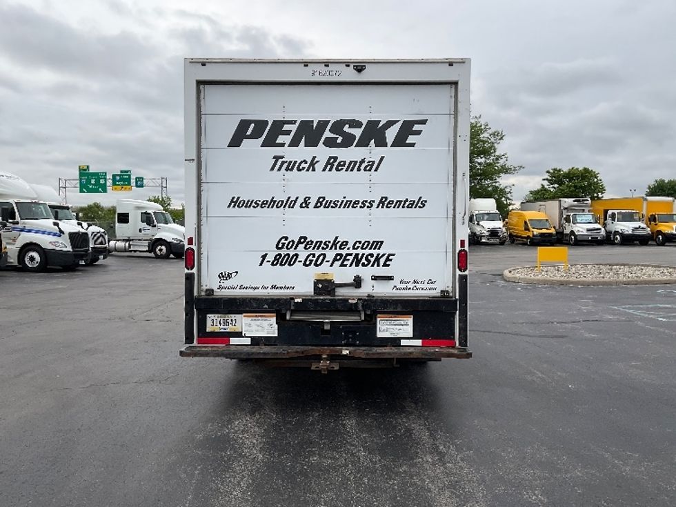 Light Duty Box Truck-Light and Medium Duty Trucks-GMC-2021-Savana G33903-Perrysburg-OH-95,077\n\t\tmiles-$ 29,750 - Image 7