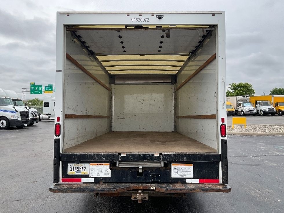 Light Duty Box Truck-Light and Medium Duty Trucks-GMC-2021-Savana G33903-Perrysburg-OH-95,077\n\t\tmiles-$ 29,750 - Image 8