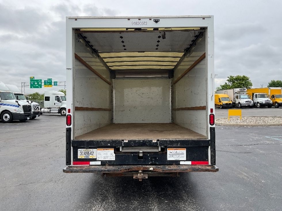 Light Duty Box Truck-Light and Medium Duty Trucks-GMC-2021-Savana G33903-Perrysburg-OH-95,077\n\t\tmiles-$ 29,750 - Image 9