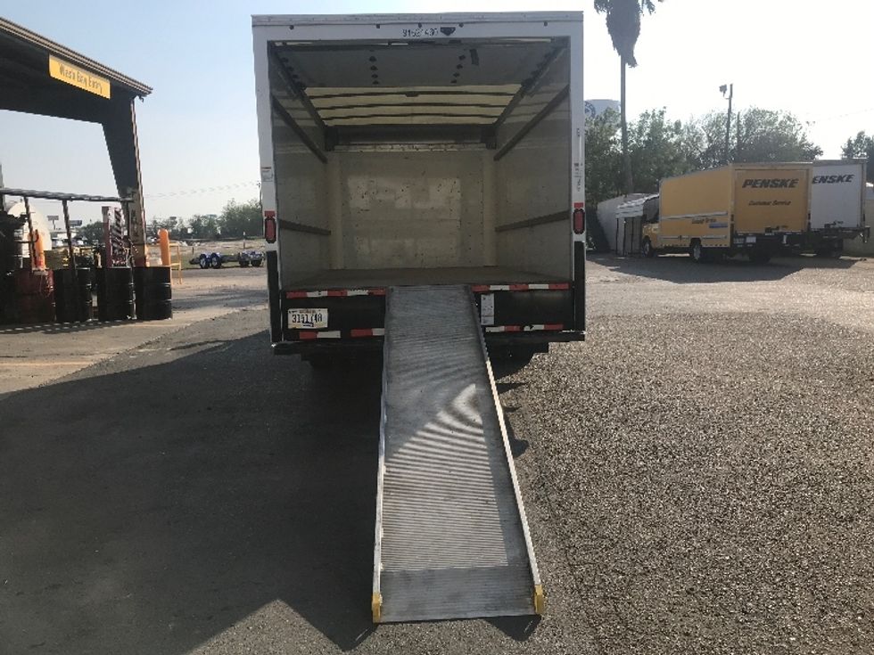 Light Duty Box Truck-Light and Medium Duty Trucks-GMC-2021-Savana G33903-Pharr-TX-110,097\n\t\tmiles-$ 28,250 - Image 9