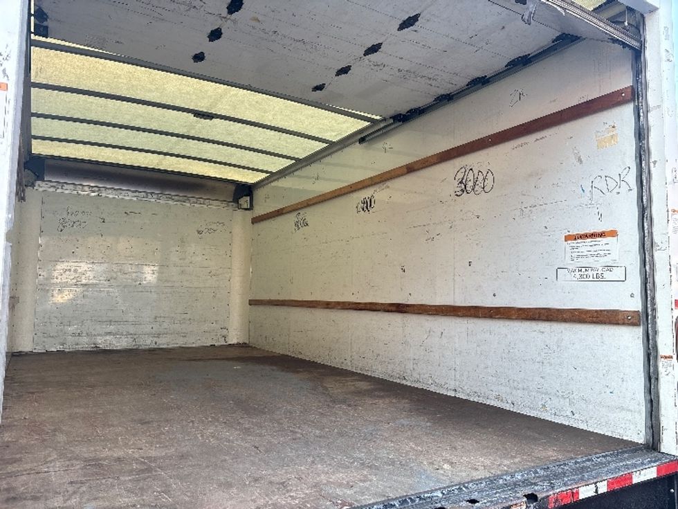 Light Duty Box Truck-Light and Medium Duty Trucks-GMC-2021-Savana G33903-Philadelphia-PA-101,149\n\t\tmiles-$ 28,500 - Image 12