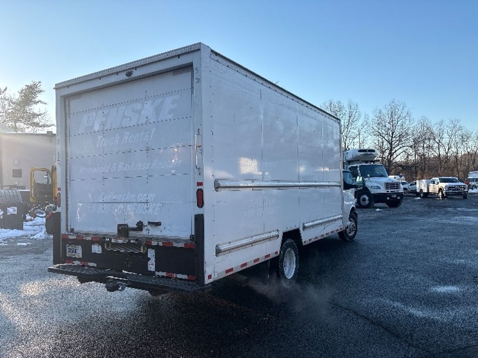Light Duty Box Truck-Light and Medium Duty Trucks-GMC-2021-Savana G33903-Philadelphia-PA-101,149\n\t\tmiles-$ 28,500 - Image 13