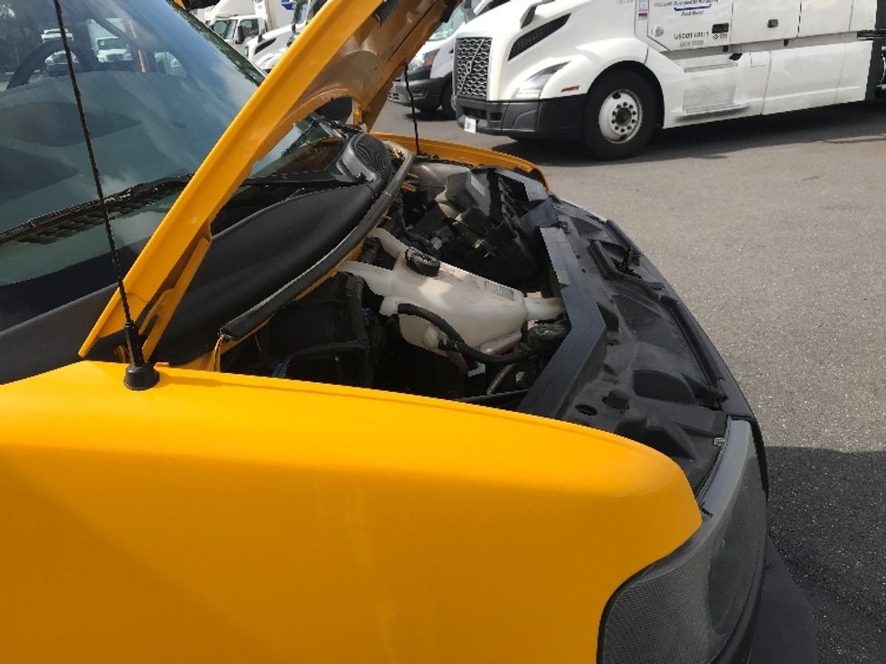 Light Duty Box Truck-Light and Medium Duty Trucks-GMC-2021-Savana G33903-Philadelphia-PA-105,787\n\t\tmiles-$ 23,500 - Image 23