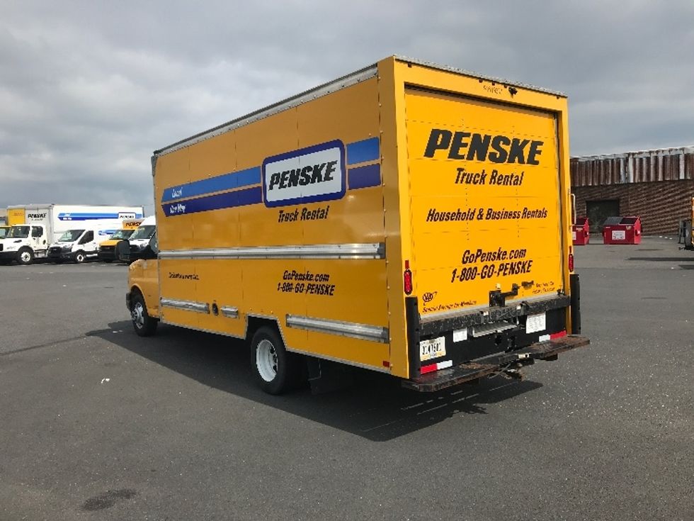 Light Duty Box Truck-Light and Medium Duty Trucks-GMC-2021-Savana G33903-Philadelphia-PA-105,787\n\t\tmiles-$ 23,500 - Image 6