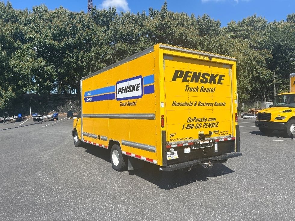 Light Duty Box Truck-Light and Medium Duty Trucks-GMC-2021-Savana G33903-Philadelphia-PA-115,794\n\t\tmiles-$ 22,250 - Image 6