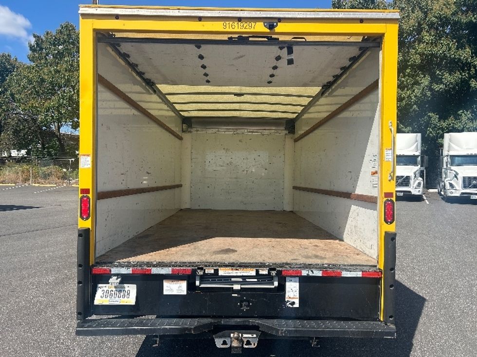 Light Duty Box Truck-Light and Medium Duty Trucks-GMC-2021-Savana G33903-Philadelphia-PA-115,794\n\t\tmiles-$ 22,250 - Image 8