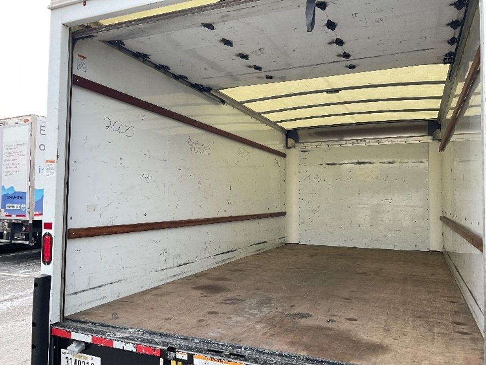 Light Duty Box Truck-Light and Medium Duty Trucks-GMC-2021-Savana G33903-Philadelphia-PA-86,790\n\t\tmiles-$ 30,000 - Image 11