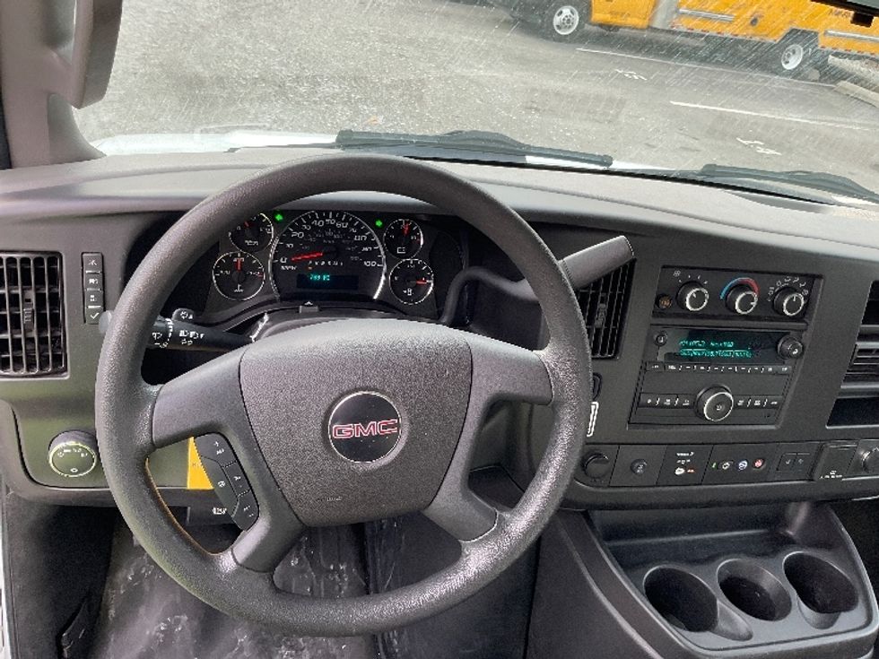 Light Duty Box Truck-Light and Medium Duty Trucks-GMC-2021-Savana G33903-Philadelphia-PA-86,790\n\t\tmiles-$ 30,000 - Image 18