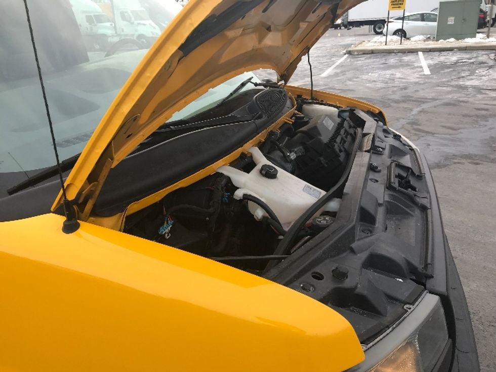 Light Duty Box Truck-Light and Medium Duty Trucks-GMC-2021-Savana G33903-Philadelphia-PA-87,971\n\t\tmiles-$ 27,000 - Image 23