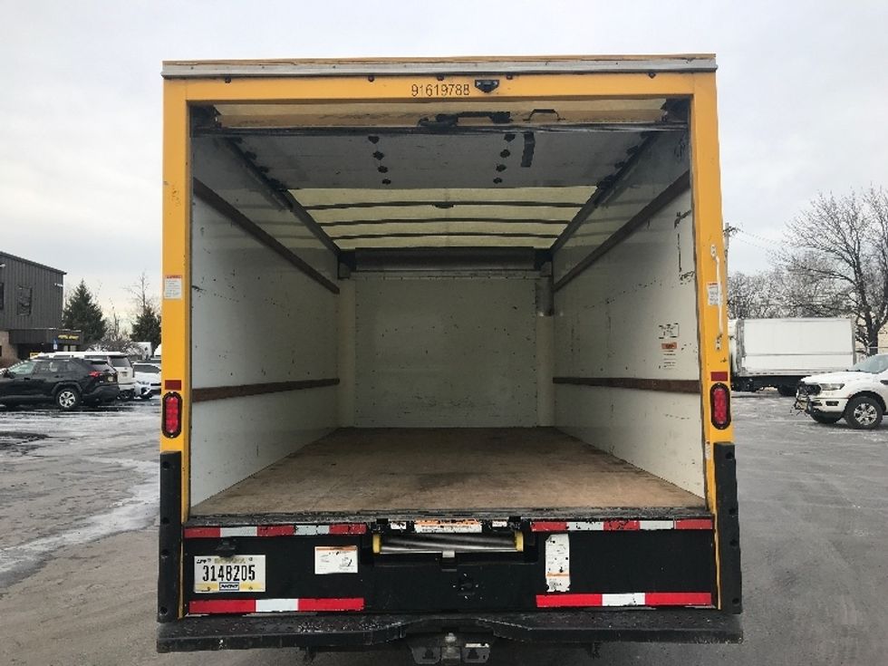 Light Duty Box Truck-Light and Medium Duty Trucks-GMC-2021-Savana G33903-Philadelphia-PA-87,971\n\t\tmiles-$ 27,000 - Image 8
