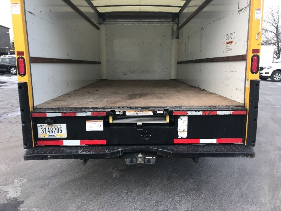 Light Duty Box Truck-Light and Medium Duty Trucks-GMC-2021-Savana G33903-Philadelphia-PA-87,971\n\t\tmiles-$ 27,000 - Image 9