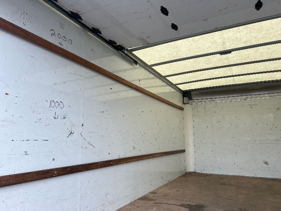 Light Duty Box Truck-Light and Medium Duty Trucks-GMC-2021-Savana G33903-Philadelphia-PA-89,036\n\t\tmiles-$ 29,750 - Image 11