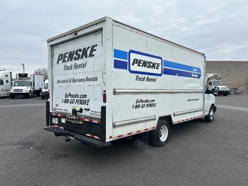 Light Duty Box Truck-Light and Medium Duty Trucks-GMC-2021-Savana G33903-Philadelphia-PA-89,036\n\t\tmiles-$ 29,750 - Image 13