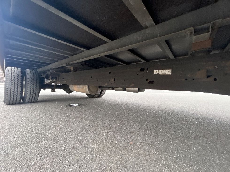 Light Duty Box Truck-Light and Medium Duty Trucks-GMC-2021-Savana G33903-Philadelphia-PA-89,036\n\t\tmiles-$ 29,750 - Image 14