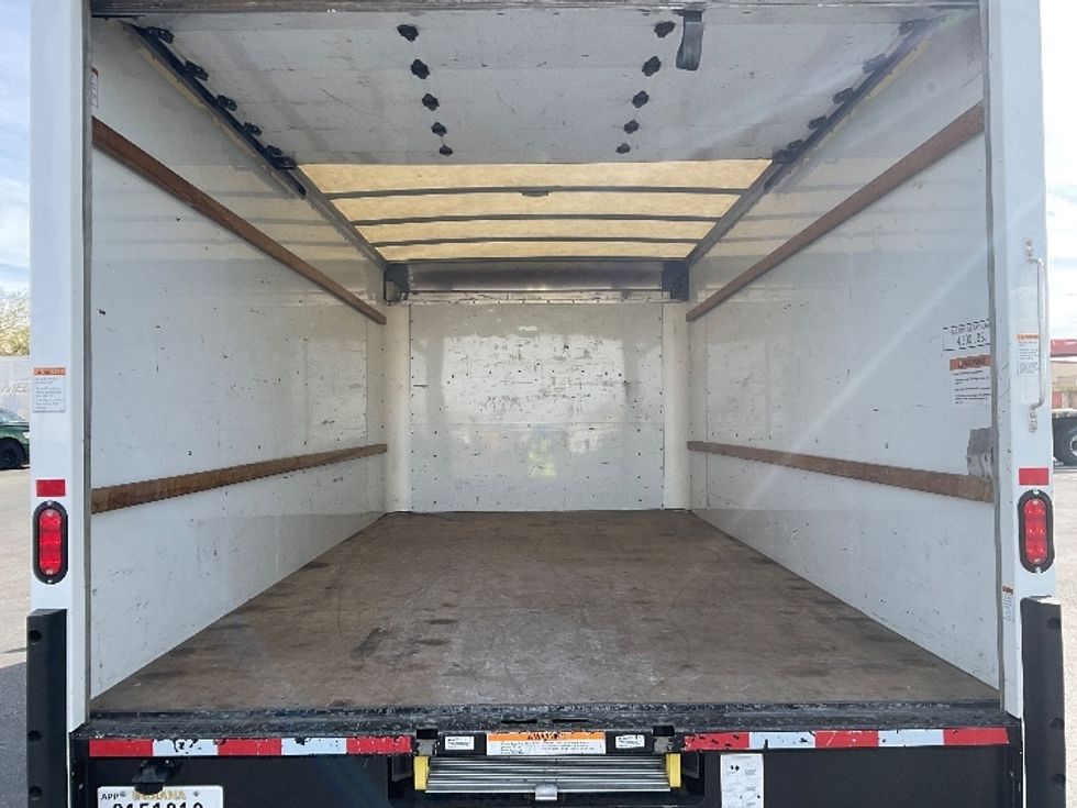 Light Duty Box Truck-Light and Medium Duty Trucks-GMC-2021-Savana G33903-Phoenix-AZ-105,010\n\t\tmiles-$ 26,750 - Image 8