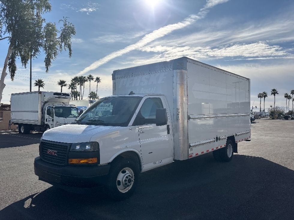 Light Duty Box Truck-Light and Medium Duty Trucks-GMC-2021-Savana G33903-Phoenix-AZ-107,400\n\t\tmiles-$ 26,500 - Image 3