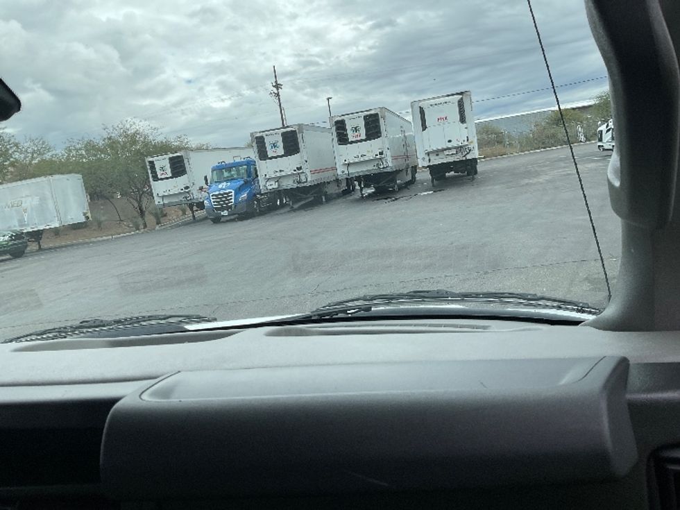 Light Duty Box Truck-Light and Medium Duty Trucks-GMC-2021-Savana G33903-Phoenix-AZ-108,213\n\t\tmiles-$ 26,250 - Image 20