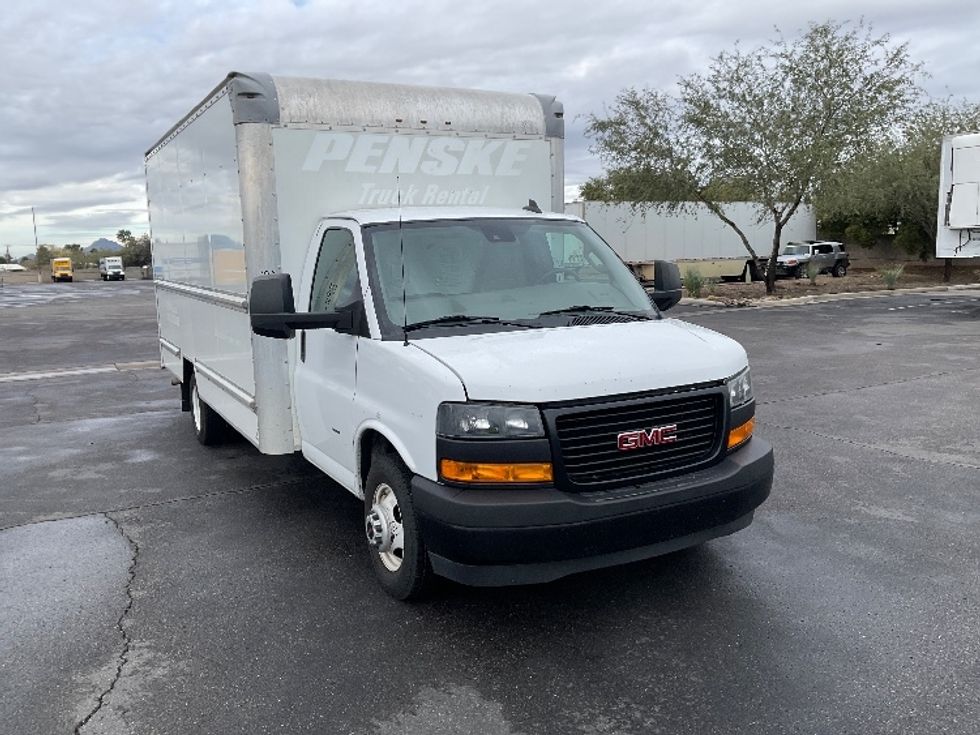 Light Duty Box Truck-Light and Medium Duty Trucks-GMC-2021-Savana G33903-Phoenix-AZ-108,700\n\t\tmiles-$ 26,250 - Image 1