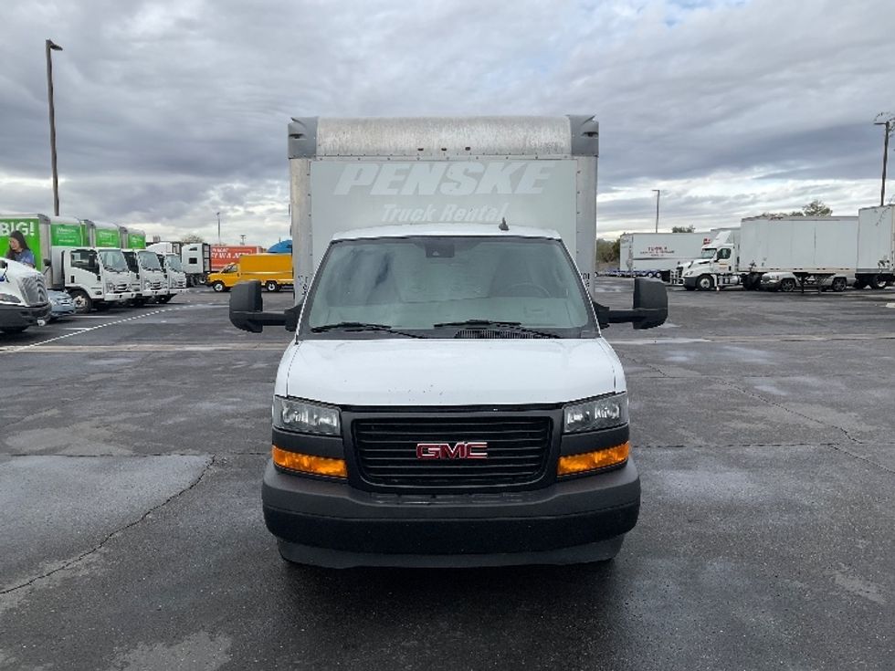 Light Duty Box Truck-Light and Medium Duty Trucks-GMC-2021-Savana G33903-Phoenix-AZ-108,700\n\t\tmiles-$ 26,250 - Image 2