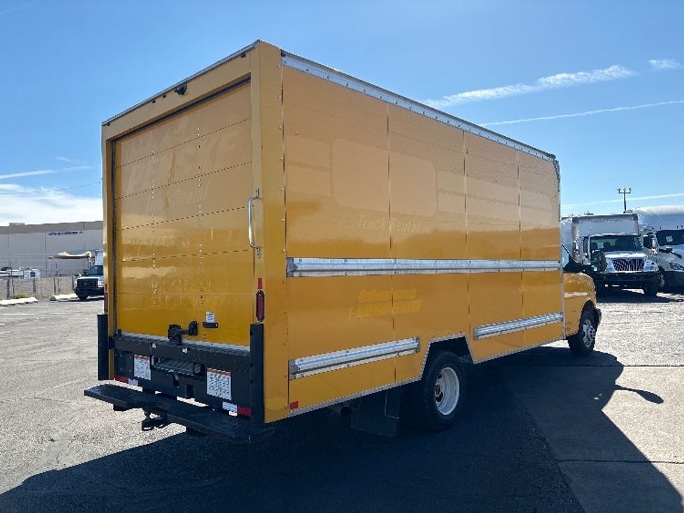 Light Duty Box Truck-Light and Medium Duty Trucks-GMC-2021-Savana G33903-Phoenix-AZ-112,523\n\t\tmiles-$ 23,250 - Image 11