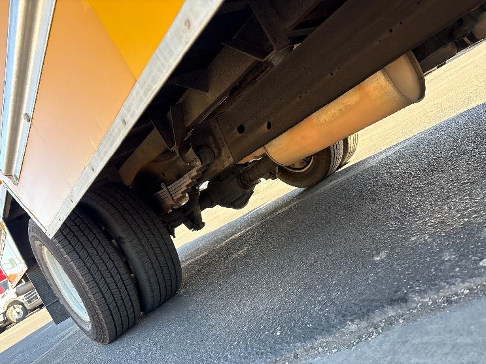 Light Duty Box Truck-Light and Medium Duty Trucks-GMC-2021-Savana G33903-Phoenix-AZ-112,523\n\t\tmiles-$ 23,250 - Image 12