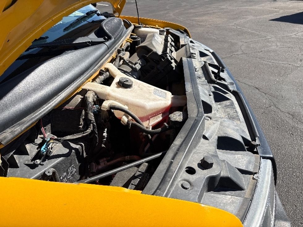 Light Duty Box Truck-Light and Medium Duty Trucks-GMC-2021-Savana G33903-Phoenix-AZ-112,523\n\t\tmiles-$ 23,250 - Image 21