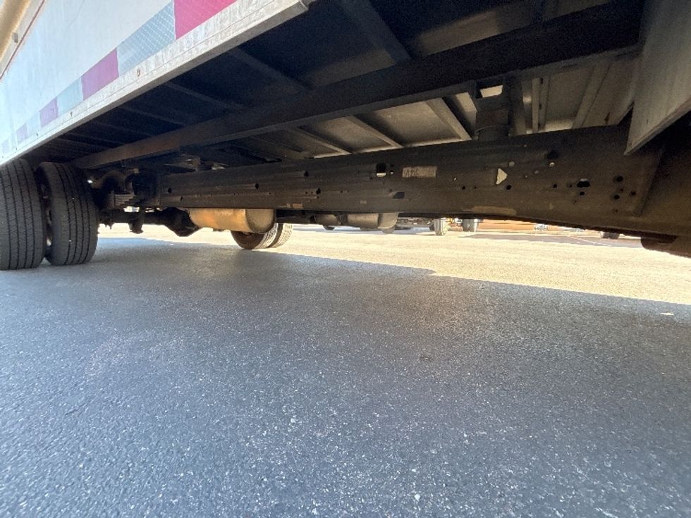 Light Duty Box Truck-Light and Medium Duty Trucks-GMC-2021-Savana G33903-Phoenix-AZ-117,012\n\t\tmiles-$ 25,500 - Image 13