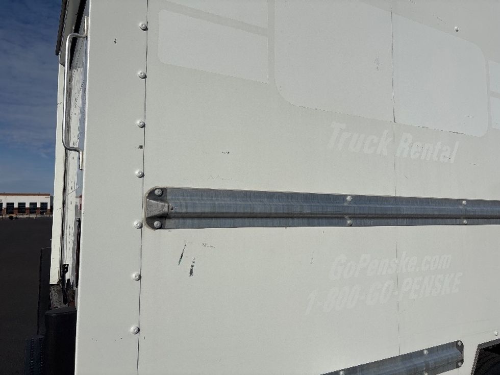 Light Duty Box Truck-Light and Medium Duty Trucks-GMC-2021-Savana G33903-Phoenix-AZ-117,012\n\t\tmiles-$ 25,500 - Image 26