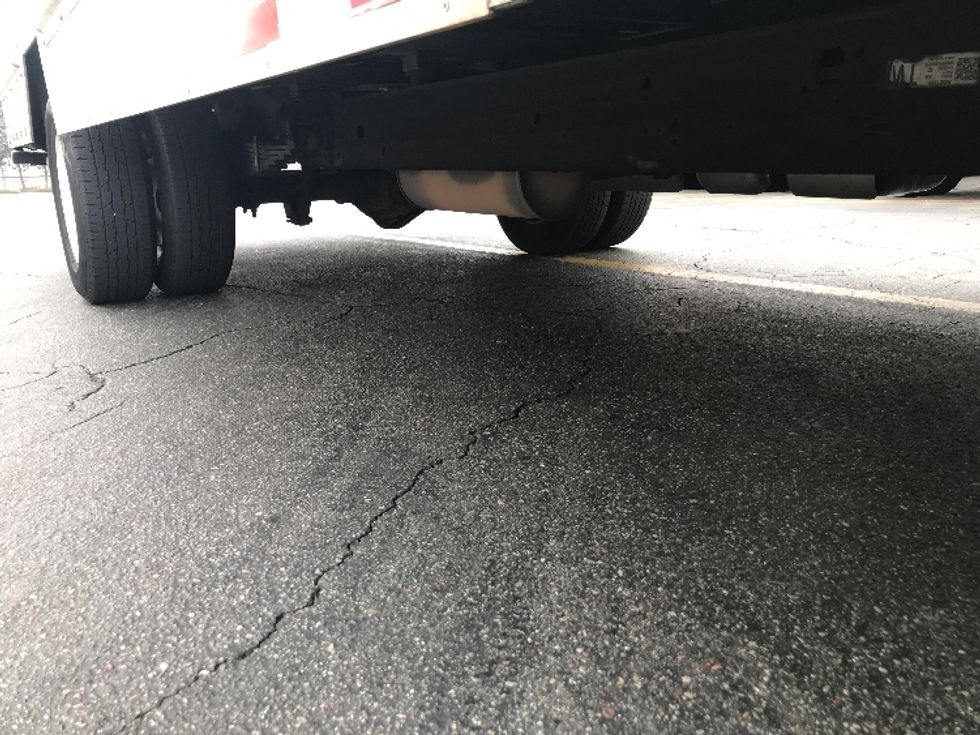 Light Duty Box Truck-Light and Medium Duty Trucks-GMC-2021-Savana G33903-Phoenix-AZ-56,498\n\t\tmiles-$ 35,750 - Image 14