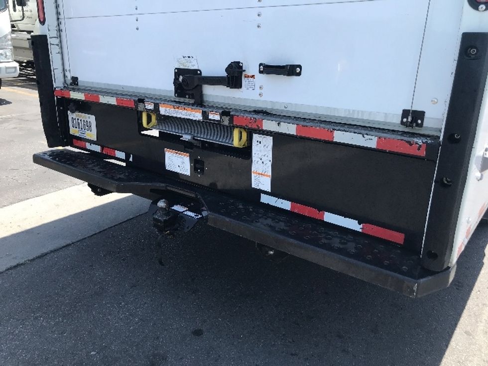 Light Duty Box Truck-Light and Medium Duty Trucks-GMC-2021-Savana G33903-Phoenix-AZ-56,498\n\t\tmiles-$ 35,750 - Image 27