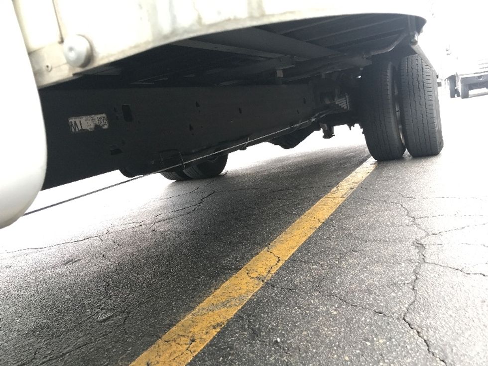 Light Duty Box Truck-Light and Medium Duty Trucks-GMC-2021-Savana G33903-Phoenix-AZ-56,498\n\t\tmiles-$ 35,750 - Image 5