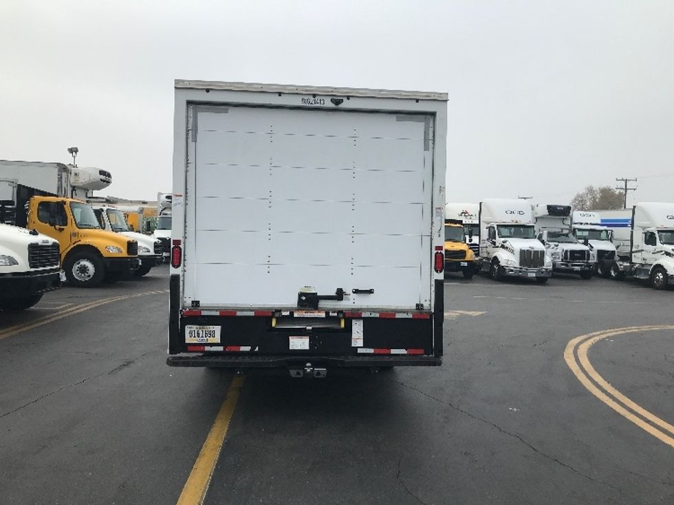 Light Duty Box Truck-Light and Medium Duty Trucks-GMC-2021-Savana G33903-Phoenix-AZ-56,498\n\t\tmiles-$ 35,750 - Image 7