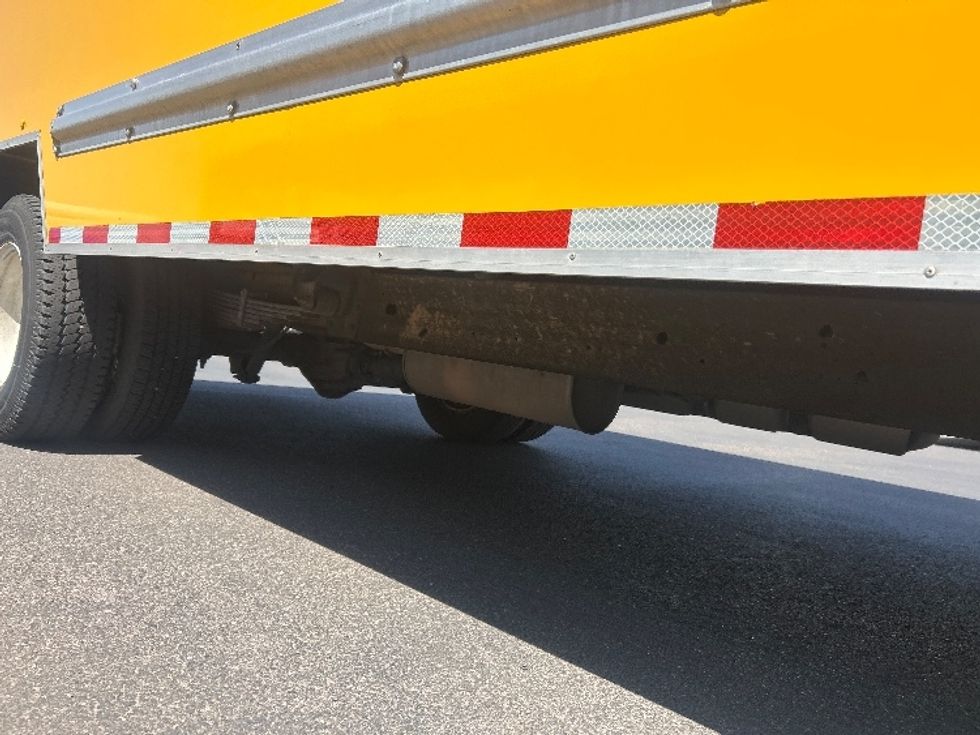 Light Duty Box Truck-Light and Medium Duty Trucks-GMC-2021-Savana G33903-Phoenix-AZ-65,616\n\t\tmiles-$ 28,500 - Image 14
