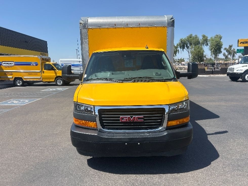 Light Duty Box Truck-Light and Medium Duty Trucks-GMC-2021-Savana G33903-Phoenix-AZ-65,616\n\t\tmiles-$ 28,500 - Image 2