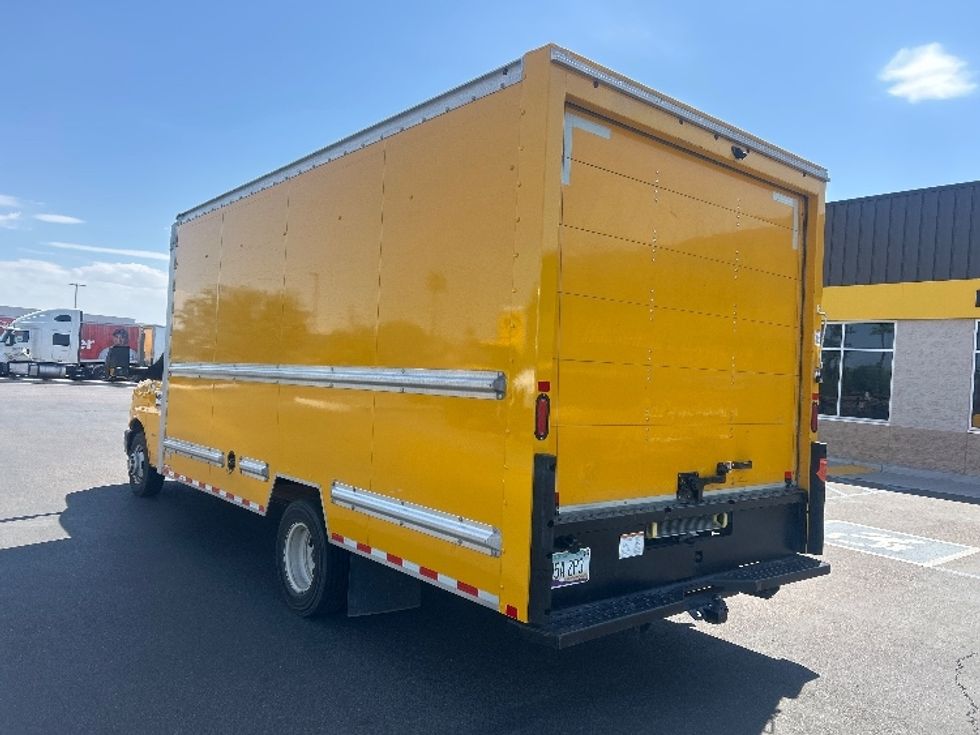 Light Duty Box Truck-Light and Medium Duty Trucks-GMC-2021-Savana G33903-Phoenix-AZ-65,616\n\t\tmiles-$ 28,500 - Image 6