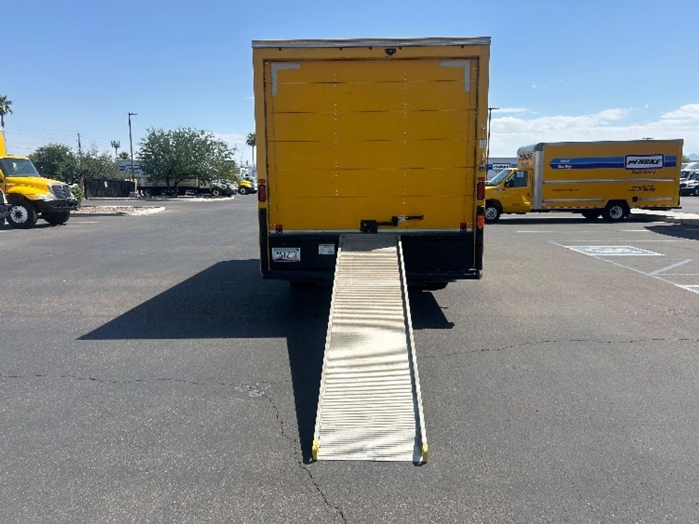 Light Duty Box Truck-Light and Medium Duty Trucks-GMC-2021-Savana G33903-Phoenix-AZ-65,616\n\t\tmiles-$ 28,500 - Image 9