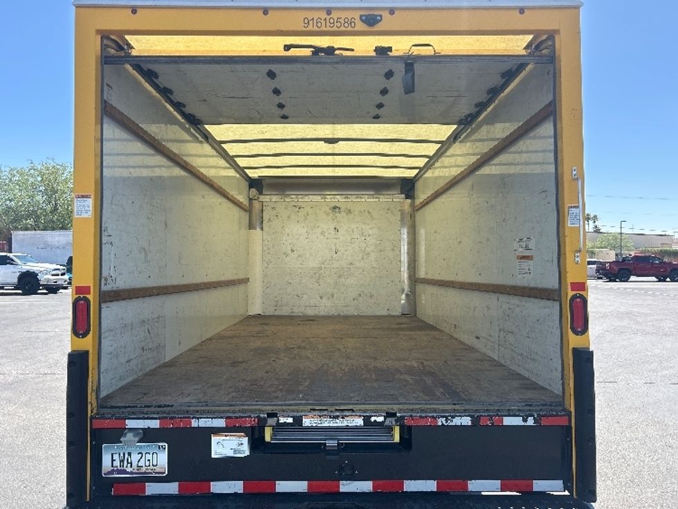 Light Duty Box Truck-Light and Medium Duty Trucks-GMC-2021-Savana G33903-Phoenix-AZ-73,623\n\t\tmiles-$ 26,000 - Image 8