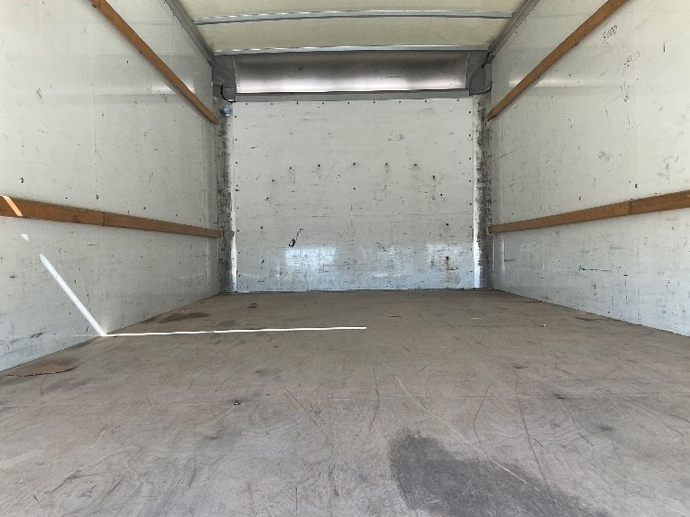 Light Duty Box Truck-Light and Medium Duty Trucks-GMC-2021-Savana G33903-Phoenix-AZ-91,331\n\t\tmiles-$ 28,500 - Image 8