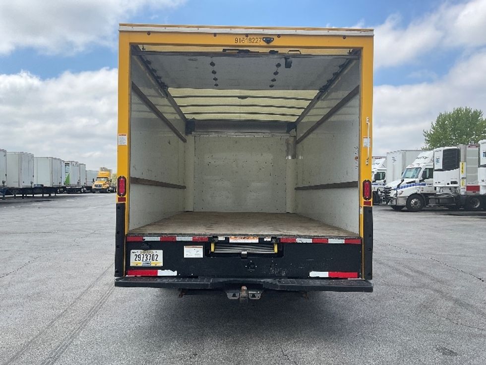 Light Duty Box Truck-Light and Medium Duty Trucks-GMC-2021-Savana G33903-Phoenix-AZ-97,319\n\t\tmiles-$ 24,750 - Image 8