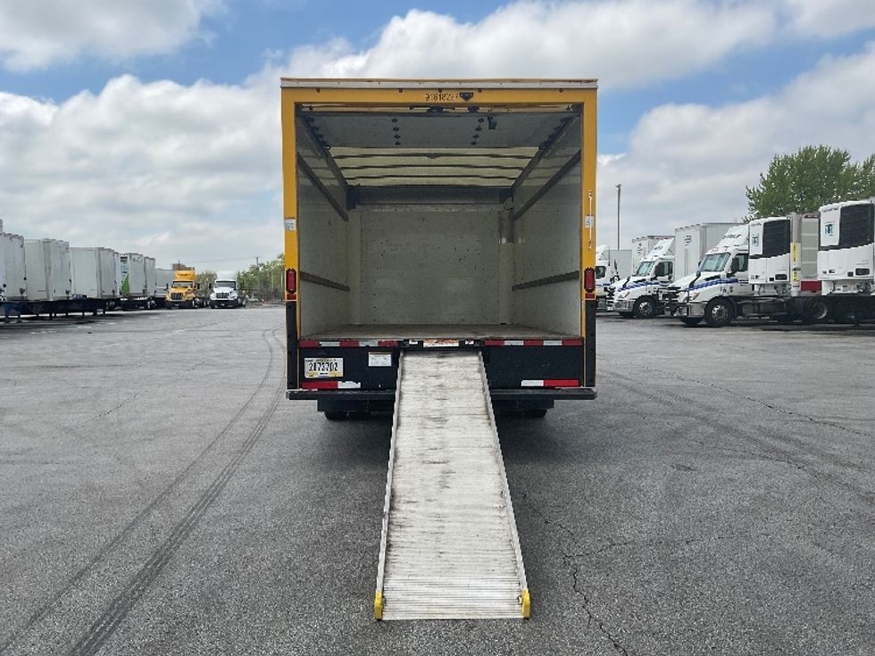 Light Duty Box Truck-Light and Medium Duty Trucks-GMC-2021-Savana G33903-Phoenix-AZ-97,319\n\t\tmiles-$ 24,750 - Image 9