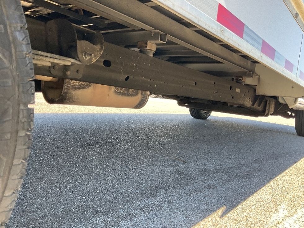 Light Duty Box Truck-Light and Medium Duty Trucks-GMC-2021-Savana G33903-Piqua-OH-106,761\n\t\tmiles-$ 33,250 - Image 14