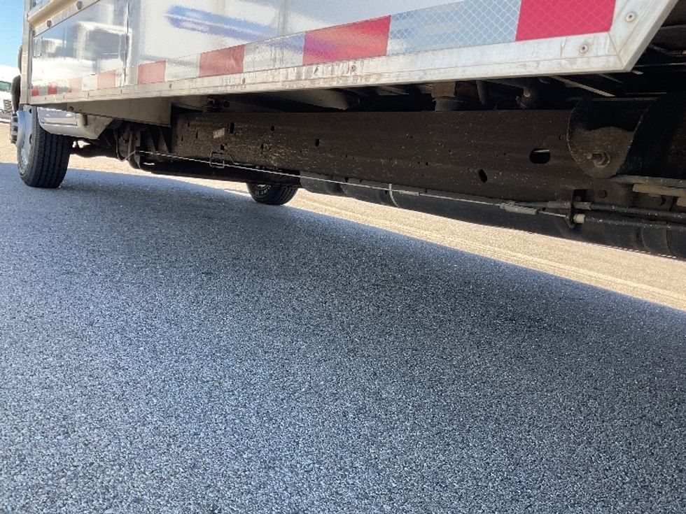 Light Duty Box Truck-Light and Medium Duty Trucks-GMC-2021-Savana G33903-Piqua-OH-106,761\n\t\tmiles-$ 33,250 - Image 5