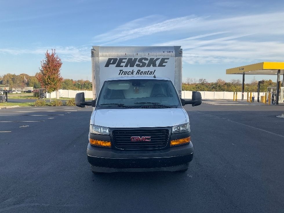 Light Duty Box Truck-Light and Medium Duty Trucks-GMC-2021-Savana G33903-Piqua-OH-108,515\n\t\tmiles-$ 27,750 - Image 2