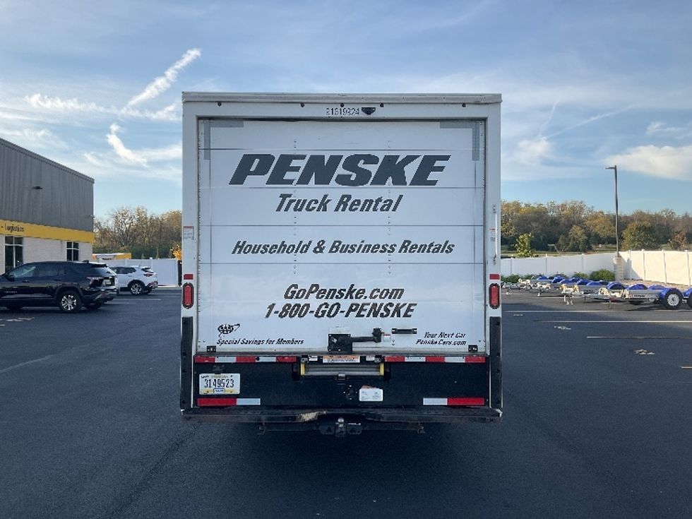 Light Duty Box Truck-Light and Medium Duty Trucks-GMC-2021-Savana G33903-Piqua-OH-108,515\n\t\tmiles-$ 27,750 - Image 6