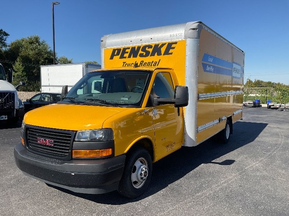 2021 Gmc Savana 3500 Cutaway photo 3