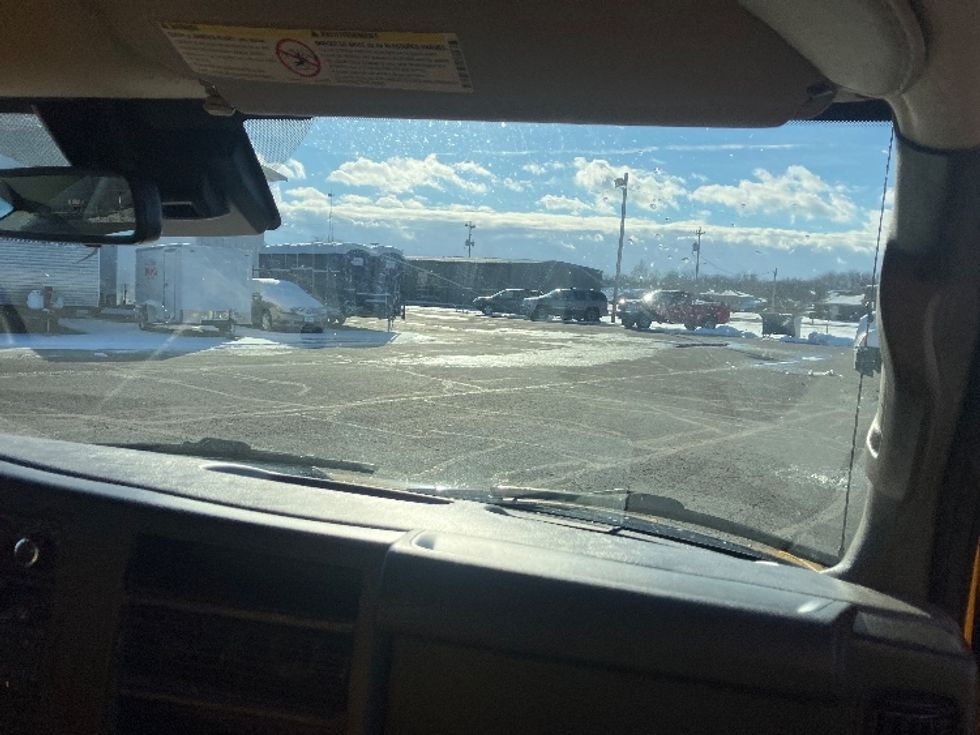 Light Duty Box Truck-Light and Medium Duty Trucks-GMC-2021-Savana G33903-Piqua-OH-115,351\n\t\tmiles-$ 24,000 - Image 19