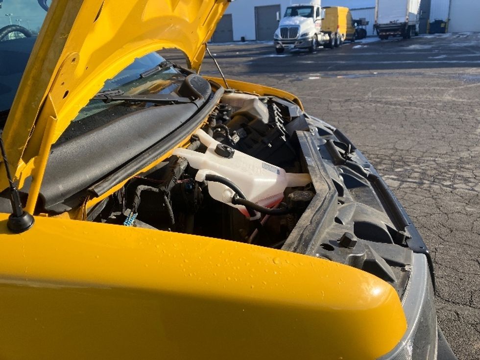 Light Duty Box Truck-Light and Medium Duty Trucks-GMC-2021-Savana G33903-Piqua-OH-115,351\n\t\tmiles-$ 24,000 - Image 21